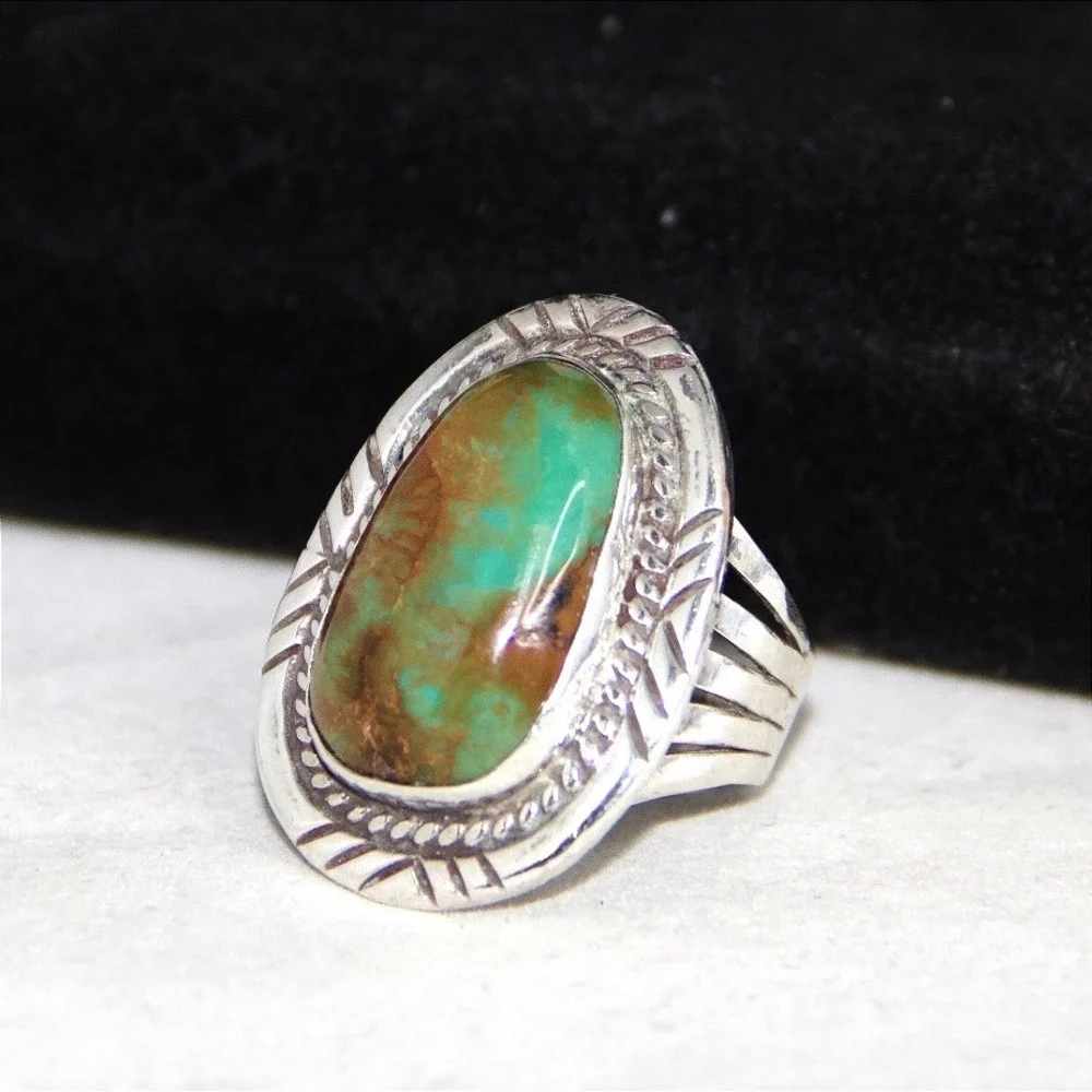 Sterling Silver Turquoise Statement Ring Size 8 Southwestern native america Ring